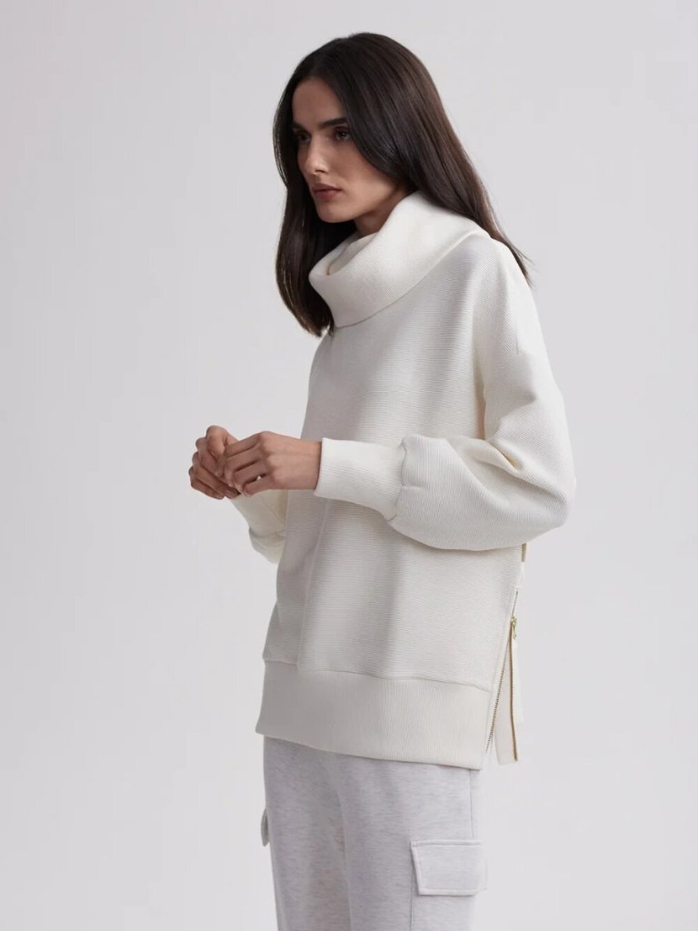 NWOT Varley Milton Sweatshirt in Egret Ribbed Ottoman Fabric Size XL
